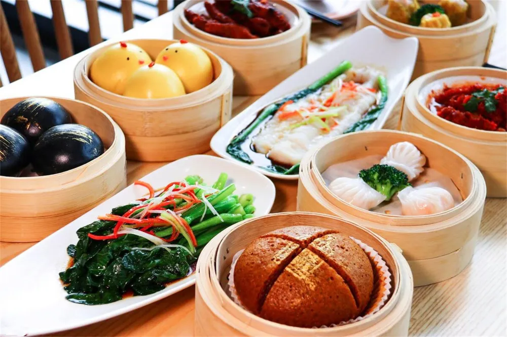 A variety of delicate Cantonese dim sum